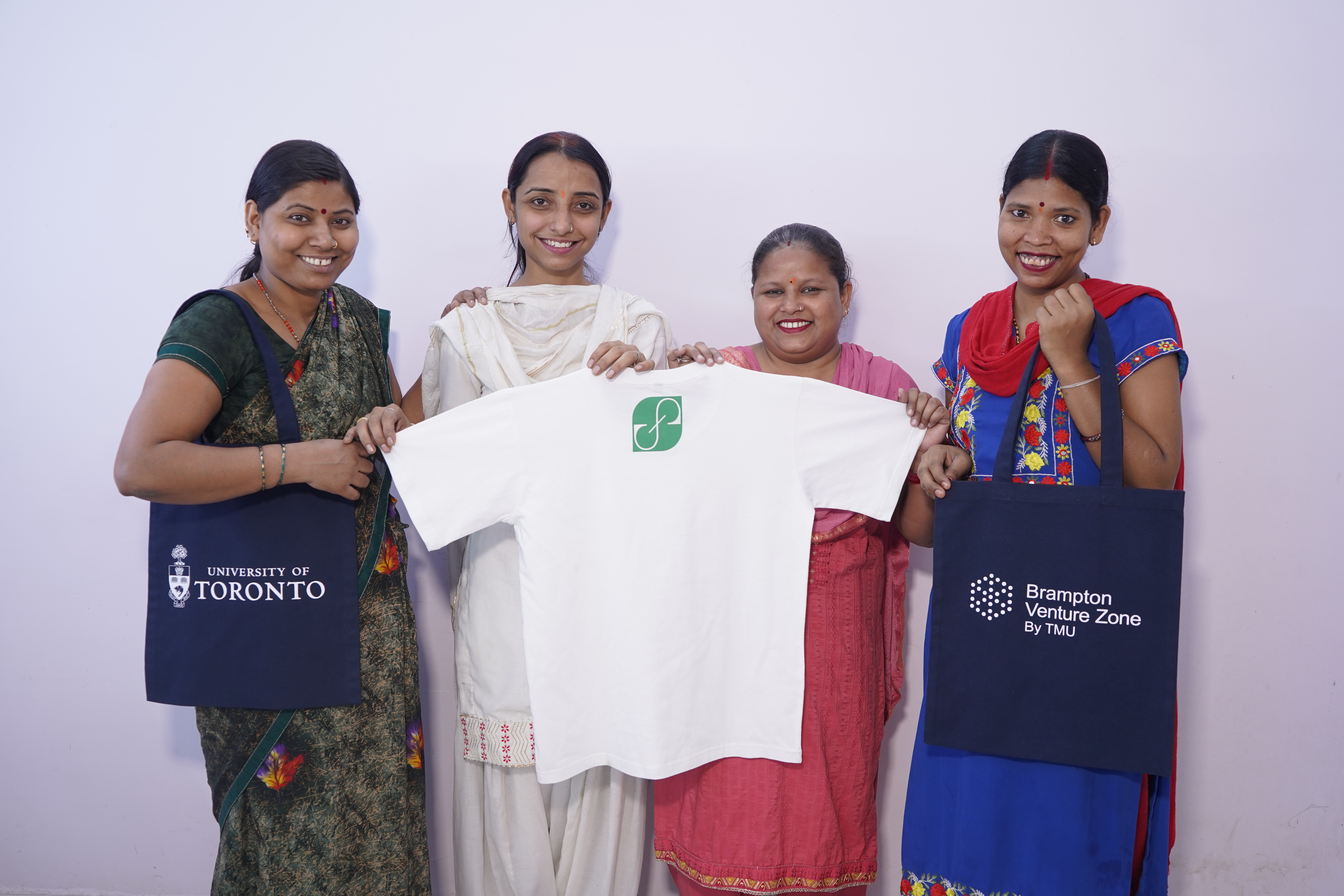 UNfabricated women artisans